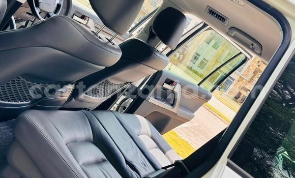 Buy Import Toyota Land Cruiser White Car in Dar es Salaam in Dar es Salaam Buy Import Toyota Land Cruiser White Car in Dar es Salaam in Dar es Salaam