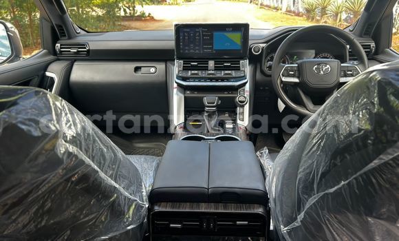 Nunua Imported Toyota Land Cruiser Nyingine Gari ndani ya Dar es Salaam nchini Dar es Salaam Nunua Imported Toyota Land Cruiser Nyingine Gari ndani ya Dar es Salaam nchini Dar es Salaam