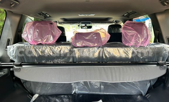 Nunua Imported Toyota Land Cruiser Nyingine Gari ndani ya Dar es Salaam nchini Dar es Salaam Nunua Imported Toyota Land Cruiser Nyingine Gari ndani ya Dar es Salaam nchini Dar es Salaam