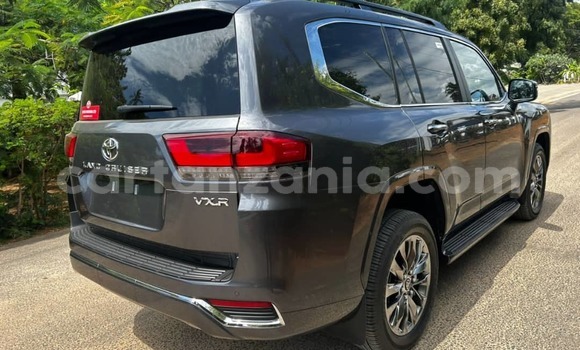Nunua Imported Toyota Land Cruiser Nyingine Gari ndani ya Dar es Salaam nchini Dar es Salaam Nunua Imported Toyota Land Cruiser Nyingine Gari ndani ya Dar es Salaam nchini Dar es Salaam
