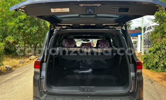 Nunua Imported Toyota Land Cruiser Nyingine Gari ndani ya Dar es Salaam nchini Dar es Salaam Nunua Imported Toyota Land Cruiser Nyingine Gari ndani ya Dar es Salaam nchini Dar es Salaam