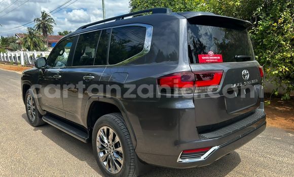Nunua Imported Toyota Land Cruiser Nyingine Gari ndani ya Dar es Salaam nchini Dar es Salaam Nunua Imported Toyota Land Cruiser Nyingine Gari ndani ya Dar es Salaam nchini Dar es Salaam