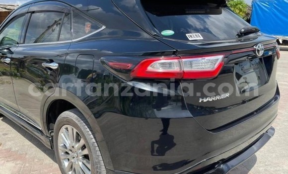 Nunua Imported Toyota Harrier Nyeusi Gari ndani ya Dar es Salaam nchini Dar es Salaam Nunua Imported Toyota Harrier Nyeusi Gari ndani ya Dar es Salaam nchini Dar es Salaam