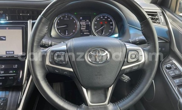 Nunua Imported Toyota Harrier Nyeusi Gari ndani ya Dar es Salaam nchini Dar es Salaam Nunua Imported Toyota Harrier Nyeusi Gari ndani ya Dar es Salaam nchini Dar es Salaam