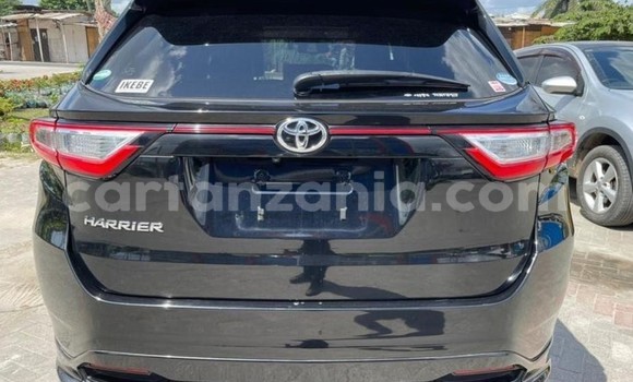 Nunua Imported Toyota Harrier Nyeusi Gari ndani ya Dar es Salaam nchini Dar es Salaam Nunua Imported Toyota Harrier Nyeusi Gari ndani ya Dar es Salaam nchini Dar es Salaam