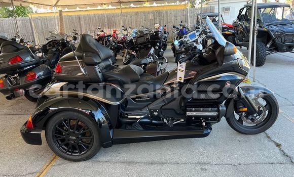 Buy Used Honda GOLD WING Black Bike in Bukoba in Kagera