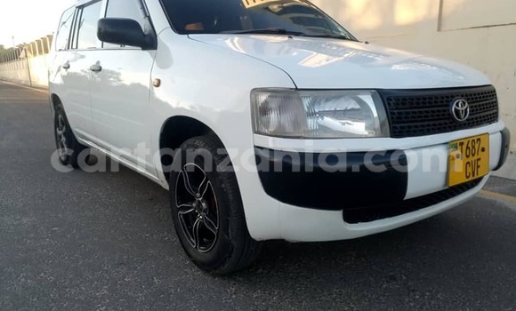 Buy Used Toyota Probox White Car in Dar es Salaam in Dar es Salaam Buy Used Toyota Probox White Car in Dar es Salaam in Dar es Salaam