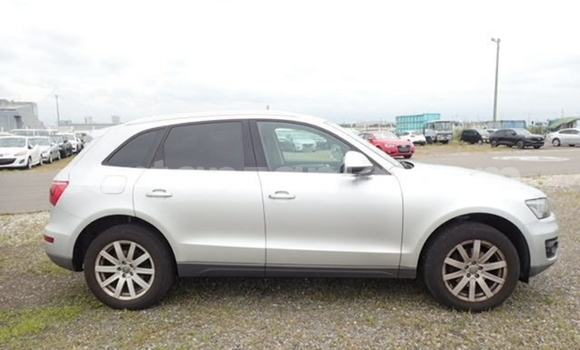 Buy Import Audi Q5 Silver Car in Dar es Salaam in Dar es Salaam Buy Import Audi Q5 Silver Car in Dar es Salaam in Dar es Salaam