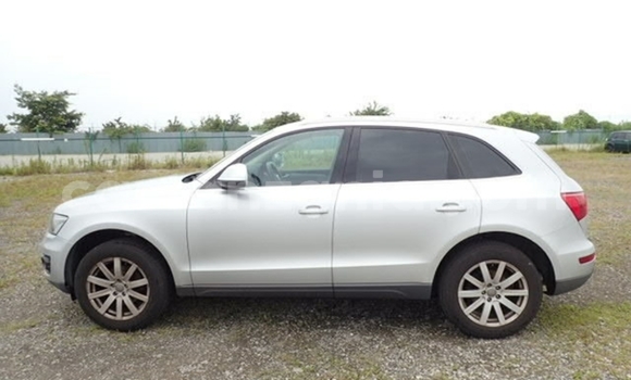 Buy Import Audi Q5 Silver Car in Dar es Salaam in Dar es Salaam Buy Import Audi Q5 Silver Car in Dar es Salaam in Dar es Salaam