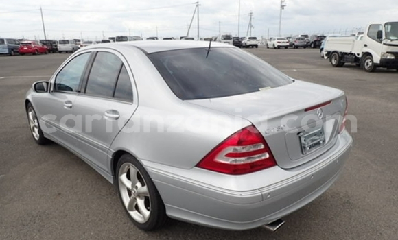 Nunua Imported Mercedes‒Benz C–Class Fedha Gari ndani ya Dar es Salaam nchini Dar es Salaam Nunua Imported Mercedes‒Benz C–Class Fedha Gari ndani ya Dar es Salaam nchini Dar es Salaam