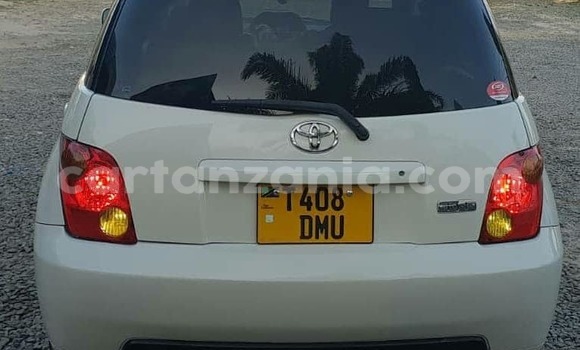 Buy Used Toyota IST White Car in Dar es Salaam in Dar es Salaam Buy Used Toyota IST White Car in Dar es Salaam in Dar es Salaam