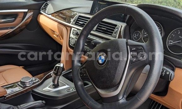Nunua Imported BMW 3–Series Nyeusi Gari ndani ya Dar es Salaam nchini Dar es Salaam Nunua Imported BMW 3–Series Nyeusi Gari ndani ya Dar es Salaam nchini Dar es Salaam