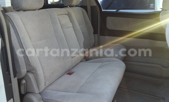 Nunua Imported Toyota Alphard Nyeupe Gari ndani ya Mwanza nchini Mwanza Nunua Imported Toyota Alphard Nyeupe Gari ndani ya Mwanza nchini Mwanza