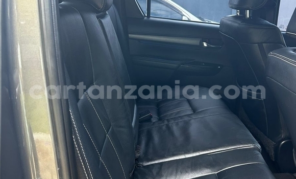 Buy Used Toyota Hiluxe Revo Other Car in Dar es Salaam in Dar es Salaam Buy Used Toyota Hiluxe Revo Other Car in Dar es Salaam in Dar es Salaam