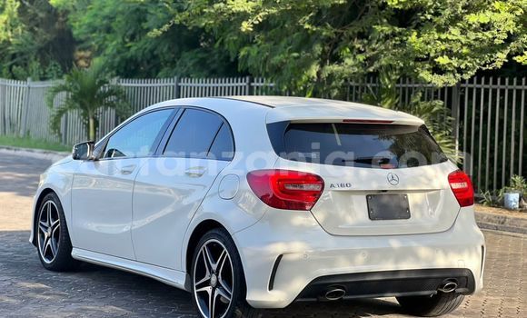 Nunua Imported Mercedes‒Benz A–Class Nyeupe Gari ndani ya Dar es Salaam nchini Dar es Salaam Nunua Imported Mercedes‒Benz A–Class Nyeupe Gari ndani ya Dar es Salaam nchini Dar es Salaam