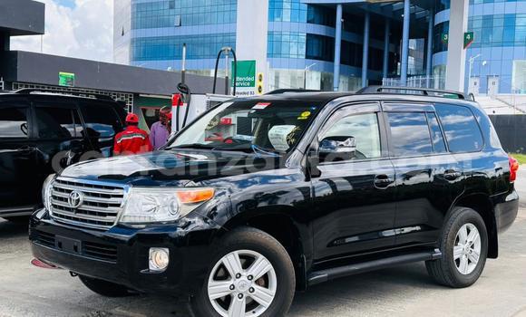 Buy Import Toyota Land Cruiser Black Car in Dar es Salaam in Dar es Salaam Buy Import Toyota Land Cruiser Black Car in Dar es Salaam in Dar es Salaam