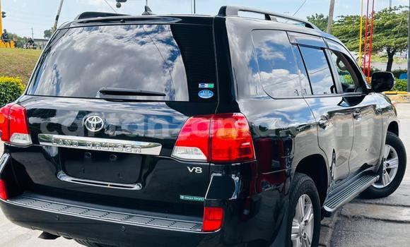 Buy Import Toyota Land Cruiser Black Car in Dar es Salaam in Dar es Salaam Buy Import Toyota Land Cruiser Black Car in Dar es Salaam in Dar es Salaam