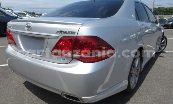 Buy Import Toyota Crown Silver Car in Dar es Salaam in Dar es Salaam Buy Import Toyota Crown Silver Car in Dar es Salaam in Dar es Salaam
