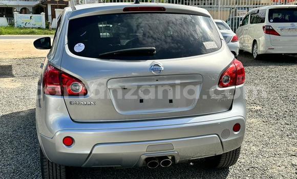 Buy Import Nissan Dualis Silver Car in Dar es Salaam in Dar es Salaam Buy Import Nissan Dualis Silver Car in Dar es Salaam in Dar es Salaam