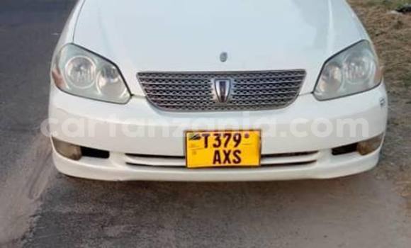 Buy Used Toyota Mark II White Car in Dar es Salaam in Dar es Salaam Buy Used Toyota Mark II White Car in Dar es Salaam in Dar es Salaam