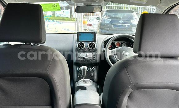 Buy Import Nissan Dualis Silver Car in Dar es Salaam in Dar es Salaam Buy Import Nissan Dualis Silver Car in Dar es Salaam in Dar es Salaam