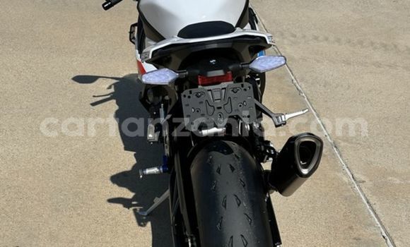 Buy New BMW S 1000 White Bike in Kigoma Rural in Kigoma Buy New BMW S 1000 White Bike in Kigoma Rural in Kigoma