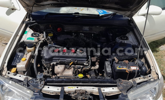 Buy Used Nissan Bluebird White Car in Dar es Salaam in Dar es Salaam Buy Used Nissan Bluebird White Car in Dar es Salaam in Dar es Salaam