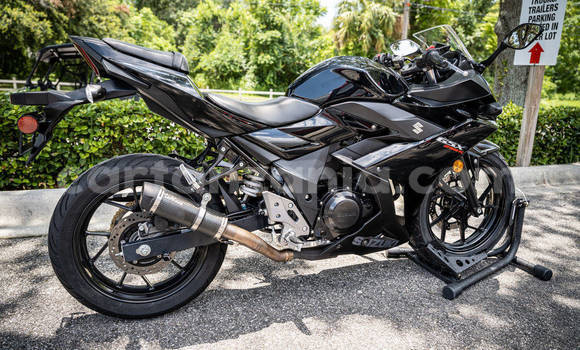 Buy Used Suzuki GSX Black Bike in Kyela in Mbeya Buy Used Suzuki GSX Black Bike in Kyela in Mbeya