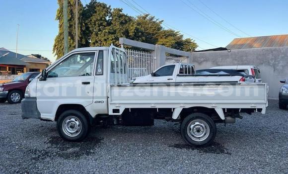 Buy Used Toyota LITEACE White Truck in Dar es Salaam in Dar es Salaam Buy Used Toyota LITEACE White Truck in Dar es Salaam in Dar es Salaam