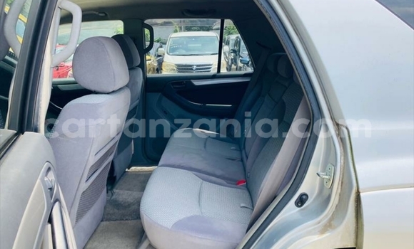 Buy Import Toyota Hilux Surf Silver Car in Dar es Salaam in Dar es Salaam Buy Import Toyota Hilux Surf Silver Car in Dar es Salaam in Dar es Salaam