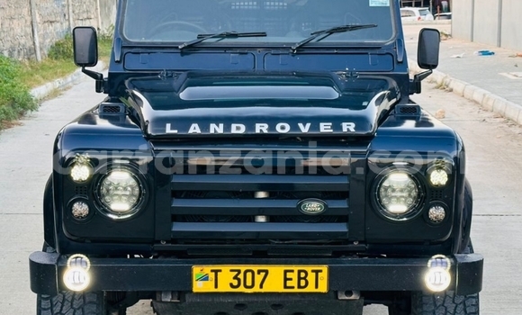 Buy New Land Rover Defender Black Car in Dar es Salaam in Dar es Salaam Buy New Land Rover Defender Black Car in Dar es Salaam in Dar es Salaam