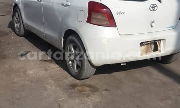 Nunua Ilio tumika Toyota Vitz Nyeupe Gari ndani ya Dar es Salaam nchini Dar es Salaam Nunua Ilio tumika Toyota Vitz Nyeupe Gari ndani ya Dar es Salaam nchini Dar es Salaam