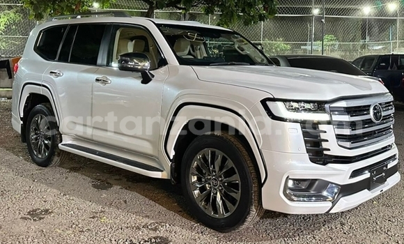 Buy New Toyota Land Cruiser White Car in Dar es Salaam in Dar es Salaam Buy New Toyota Land Cruiser White Car in Dar es Salaam in Dar es Salaam