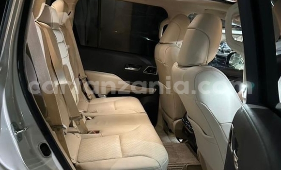 Buy New Toyota Land Cruiser White Car in Dar es Salaam in Dar es Salaam Buy New Toyota Land Cruiser White Car in Dar es Salaam in Dar es Salaam