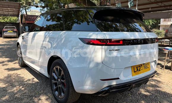 Nunua Imported Land Rover Range Rover Sport Nyeupe Gari ndani ya Dar es Salaam nchini Dar es Salaam Nunua Imported Land Rover Range Rover Sport Nyeupe Gari ndani ya Dar es Salaam nchini Dar es Salaam