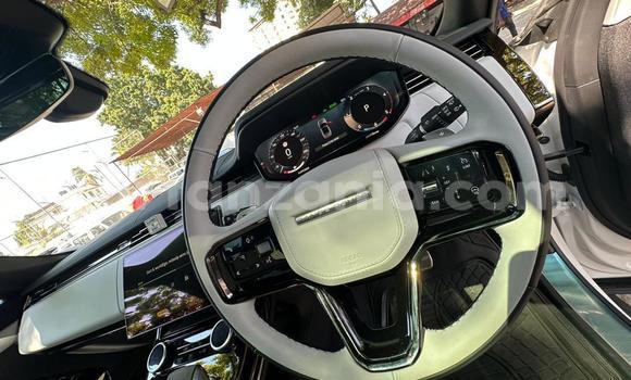 Nunua Imported Land Rover Range Rover Sport Nyeupe Gari ndani ya Dar es Salaam nchini Dar es Salaam Nunua Imported Land Rover Range Rover Sport Nyeupe Gari ndani ya Dar es Salaam nchini Dar es Salaam