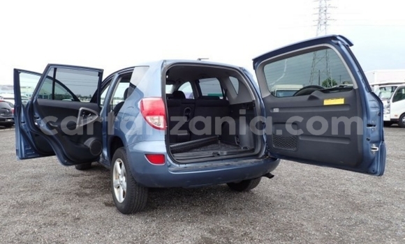 Nunua Imported Toyota RAV4 Bluu Gari ndani ya Dar es Salaam nchini Dar es Salaam Nunua Imported Toyota RAV4 Bluu Gari ndani ya Dar es Salaam nchini Dar es Salaam