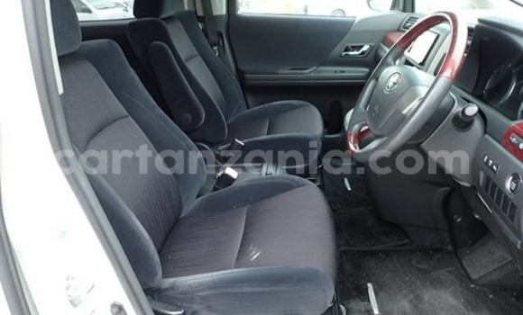 Buy Import Toyota Vellfire Other Car in Dar es Salaam in Dar es Salaam Buy Import Toyota Vellfire Other Car in Dar es Salaam in Dar es Salaam