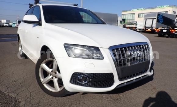 Buy Import Audi Q5 White Car in Dar es Salaam in Dar es Salaam Buy Import Audi Q5 White Car in Dar es Salaam in Dar es Salaam