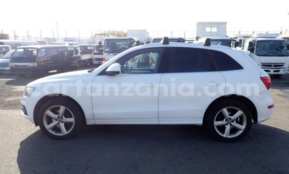 Buy Import Audi Q5 White Car in Dar es Salaam in Dar es Salaam Buy Import Audi Q5 White Car in Dar es Salaam in Dar es Salaam