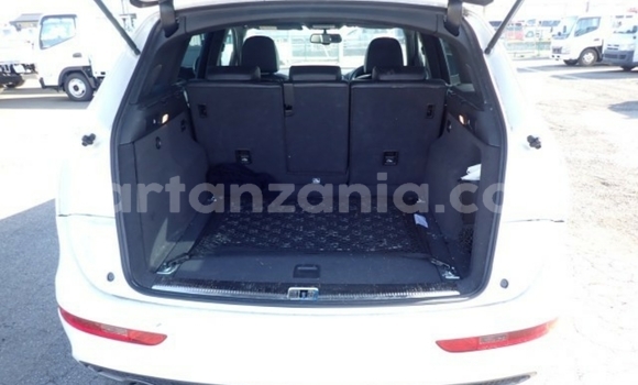 Buy Import Audi Q5 White Car in Dar es Salaam in Dar es Salaam Buy Import Audi Q5 White Car in Dar es Salaam in Dar es Salaam