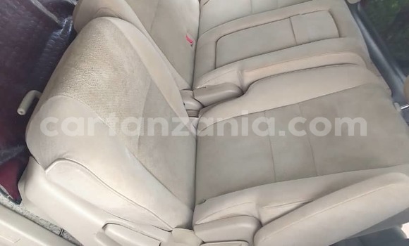 Buy Used Toyota Alphard Silver Car in Dar es Salaam in Dar es Salaam Buy Used Toyota Alphard Silver Car in Dar es Salaam in Dar es Salaam