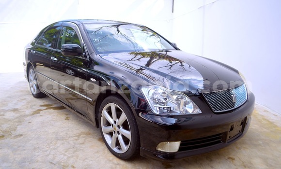 Buy Import Toyota Crown Black Car in Mwanza in Mwanza
