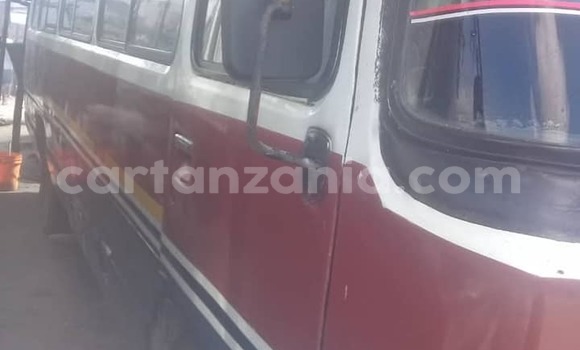 Nunua Ilio tumika Toyota Coaster Nyingine Gari ndani ya Dar es Salaam nchini Dar es Salaam Nunua Ilio tumika Toyota Coaster Nyingine Gari ndani ya Dar es Salaam nchini Dar es Salaam