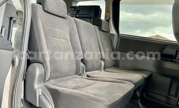 Nunua Imported Toyota Noah Fedha Gari ndani ya Dar es Salaam nchini Dar es Salaam Nunua Imported Toyota Noah Fedha Gari ndani ya Dar es Salaam nchini Dar es Salaam