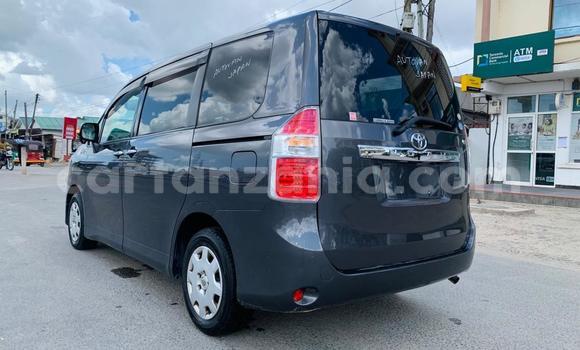 Buy Import Toyota Noah Other Car in Dar es Salaam in Dar es Salaam Buy Import Toyota Noah Other Car in Dar es Salaam in Dar es Salaam