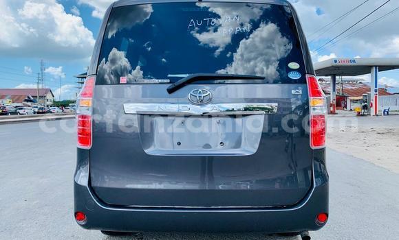 Buy Import Toyota Noah Other Car in Dar es Salaam in Dar es Salaam Buy Import Toyota Noah Other Car in Dar es Salaam in Dar es Salaam
