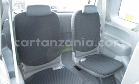 Buy Import Toyota Sienta Green Car in Dar es Salaam in Dar es Salaam Buy Import Toyota Sienta Green Car in Dar es Salaam in Dar es Salaam