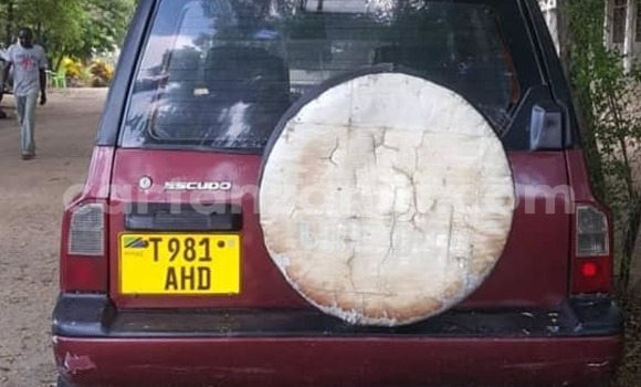 Nunua Ilio tumika Suzuki Escudo Nyekundu Gari ndani ya Dar es Salaam nchini Dar es Salaam Nunua Ilio tumika Suzuki Escudo Nyekundu Gari ndani ya Dar es Salaam nchini Dar es Salaam