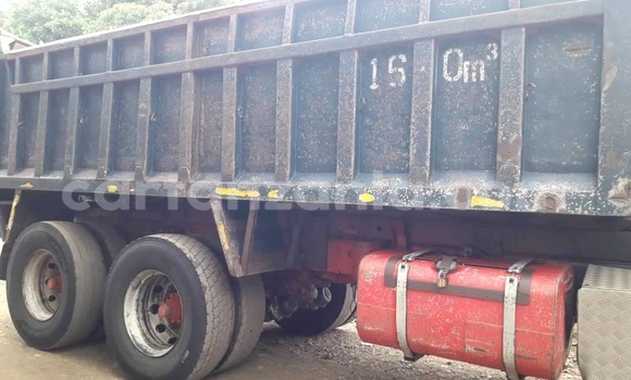 Nunua Ilio tumika Scania 113โ320 Bluu Lori ndani ya Arusha nchini Arusha Nunua Ilio tumika Scania 113โ320 Bluu Lori ndani ya Arusha nchini Arusha